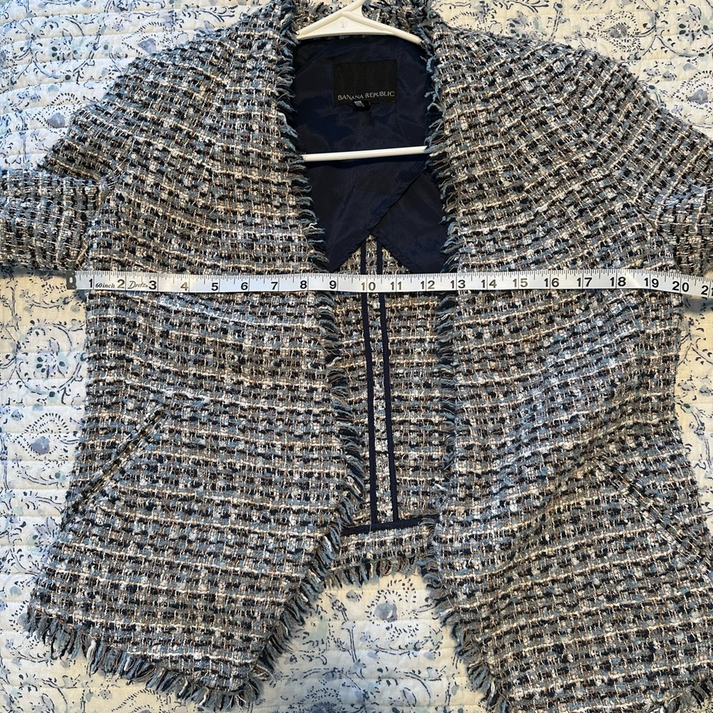 Banana Republic Collarless Metallic Tweed Blazer in Coastal Blue Size 6 💙🩵🤍 - Picture 9 of 13